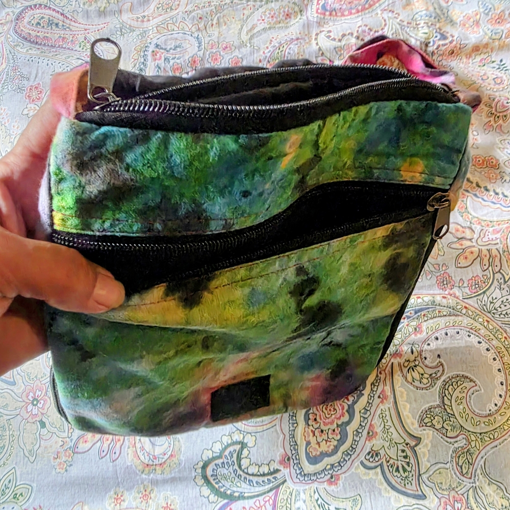 Colorful Tie-Dye Shoulder Bag - Picture 2 of 3
